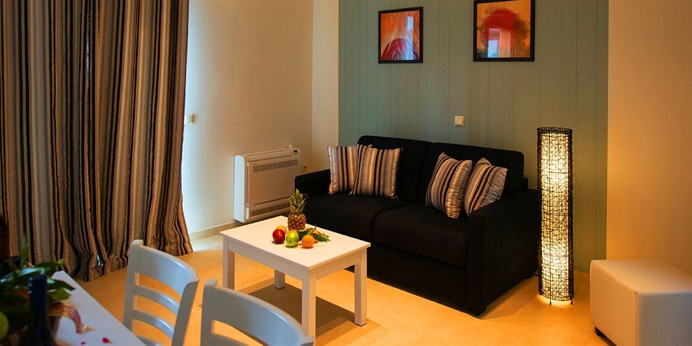 Mantinia Bay Hotel Kalamáta Kültér fotó